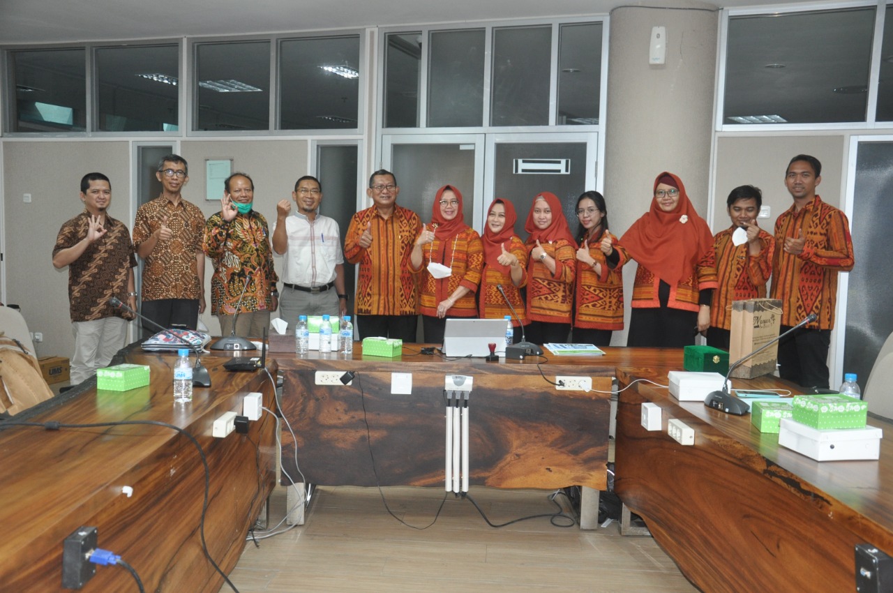 You are currently viewing LJM UMS Mendapatkan Kunjungan Studi Banding dari Universitas Nasional