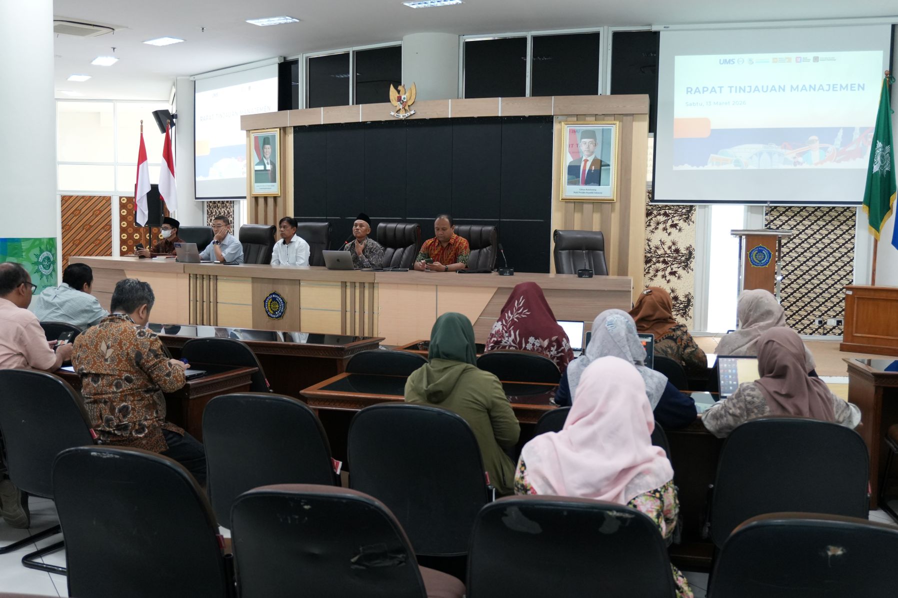 You are currently viewing UMS Gelar Rapat Tinjauan Manajemen Tingkat Universitas